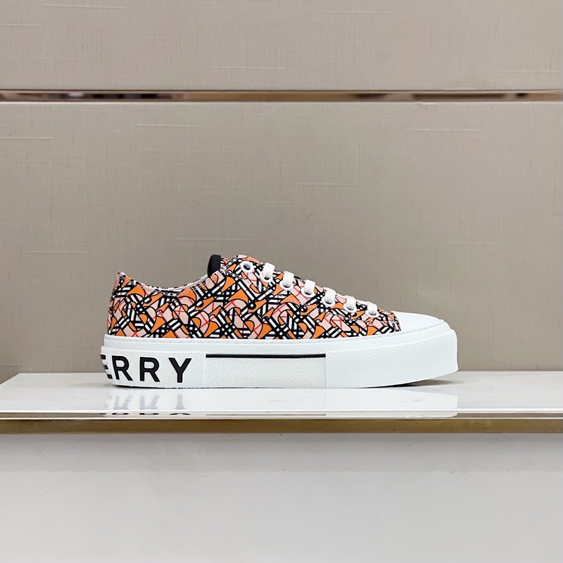 Burber*y sneakers B000012