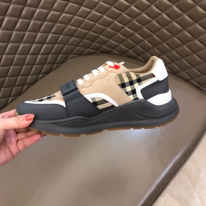 Burber*y sneakers B000007