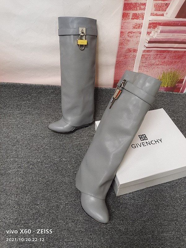 GIVENCHY LEATHER BOOTS GC000006