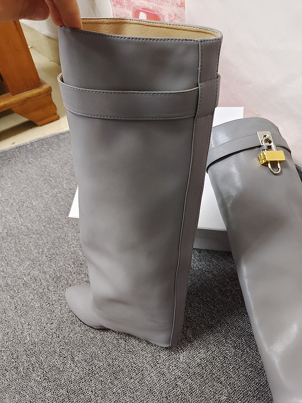 GIVENCHY LEATHER BOOTS GC000006