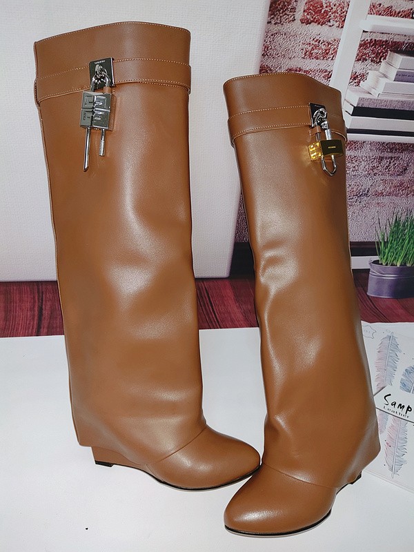 GIVENCHY LEATHER BOOTS GC000004