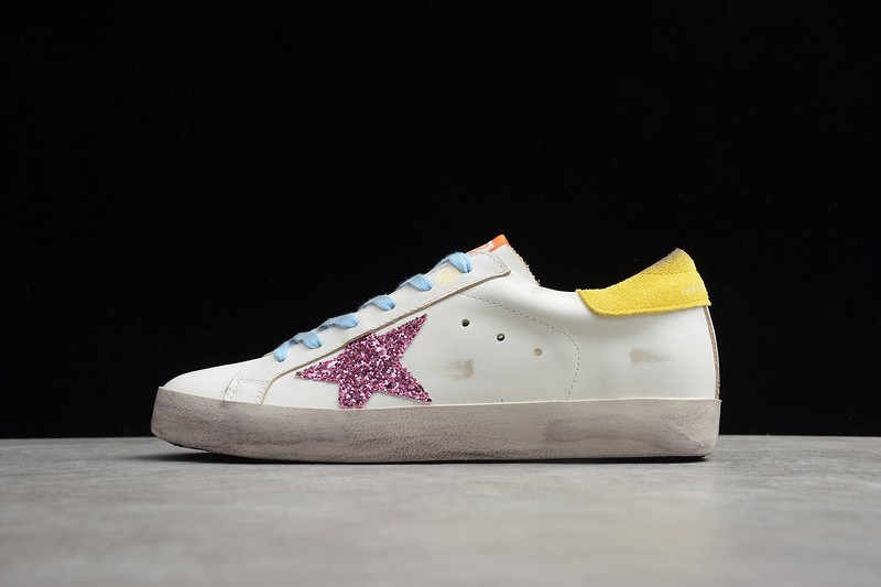 Golden Go*e GG000002