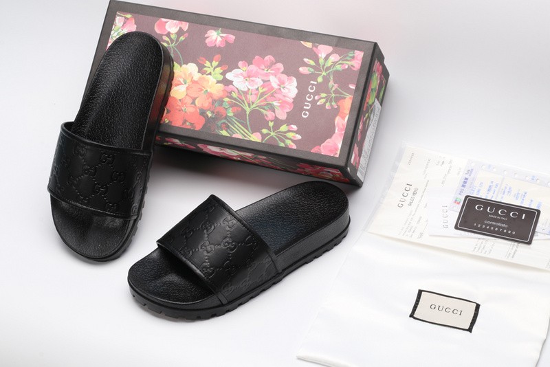 G*u*i* Sandal111