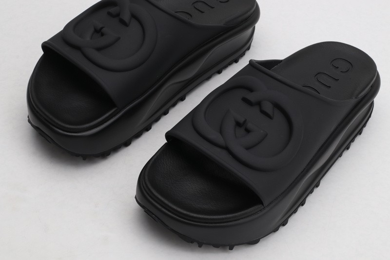 G*u*i* Sandal102