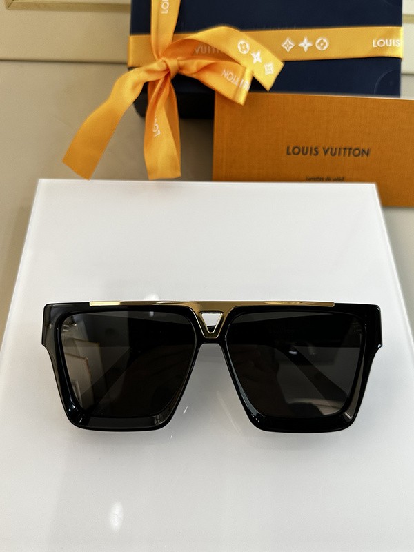 LV SUNGLASSES 8