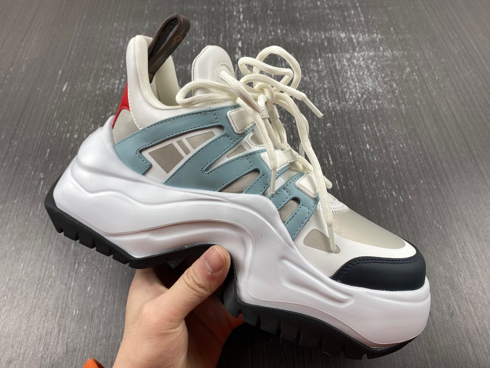L&V snekaers L0000155
