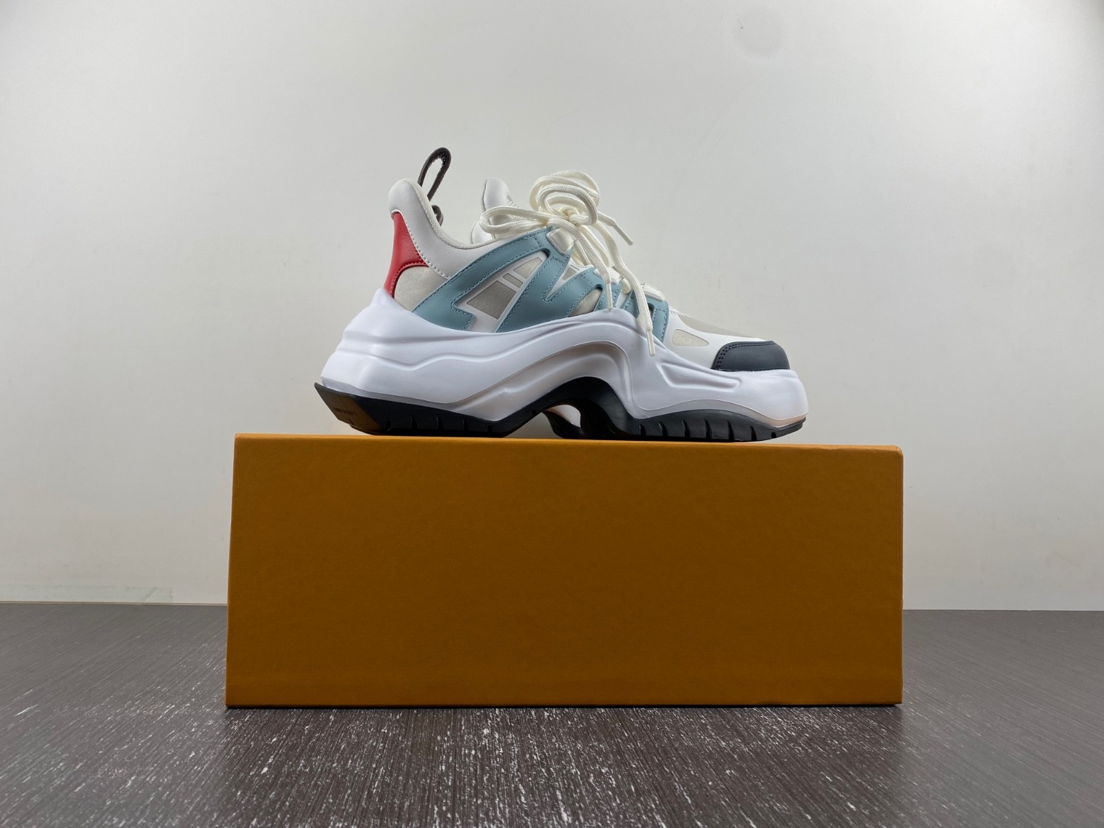 L&V snekaers L0000155