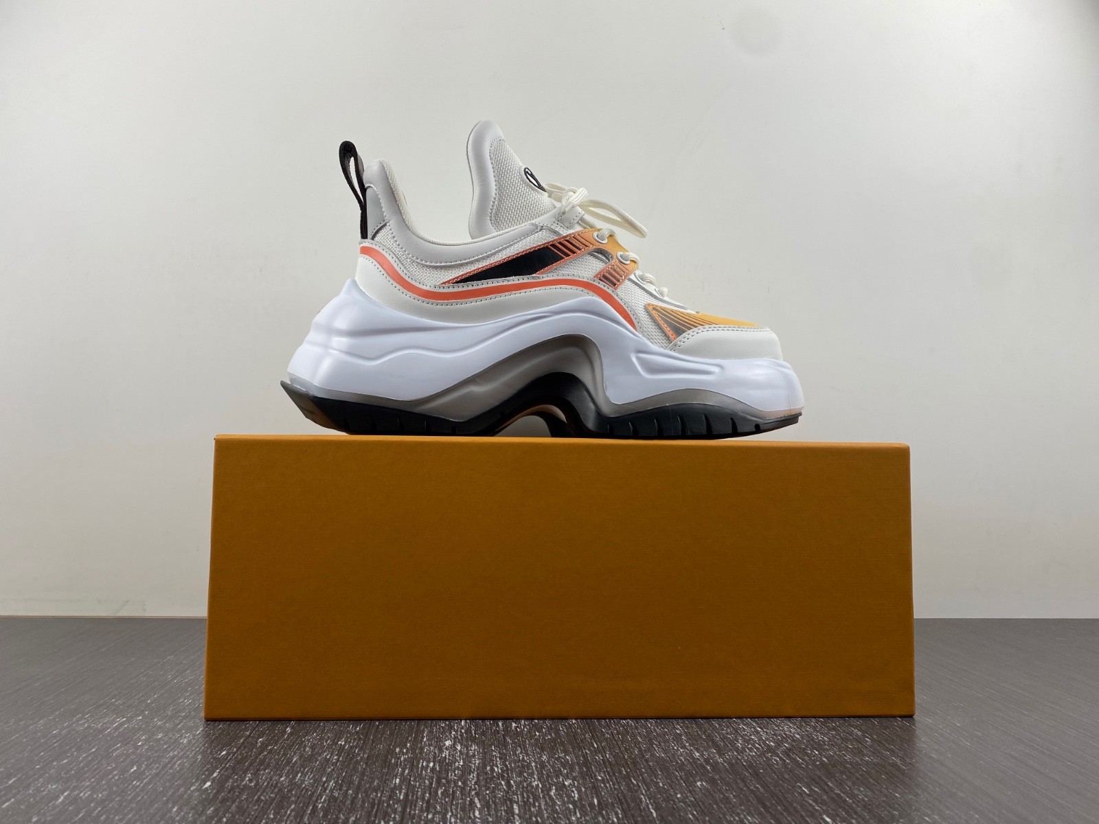 L&V snekaers L0000153