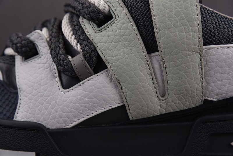 L&V snekaers L0000139