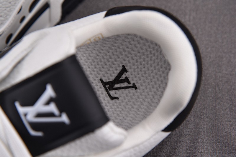 L&V snekaers L0000117