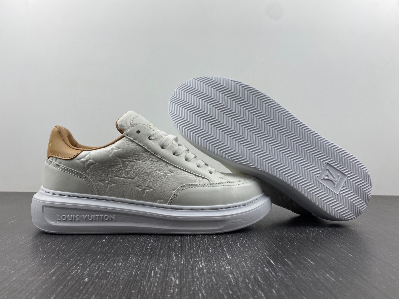 L&V snekaers L0000093