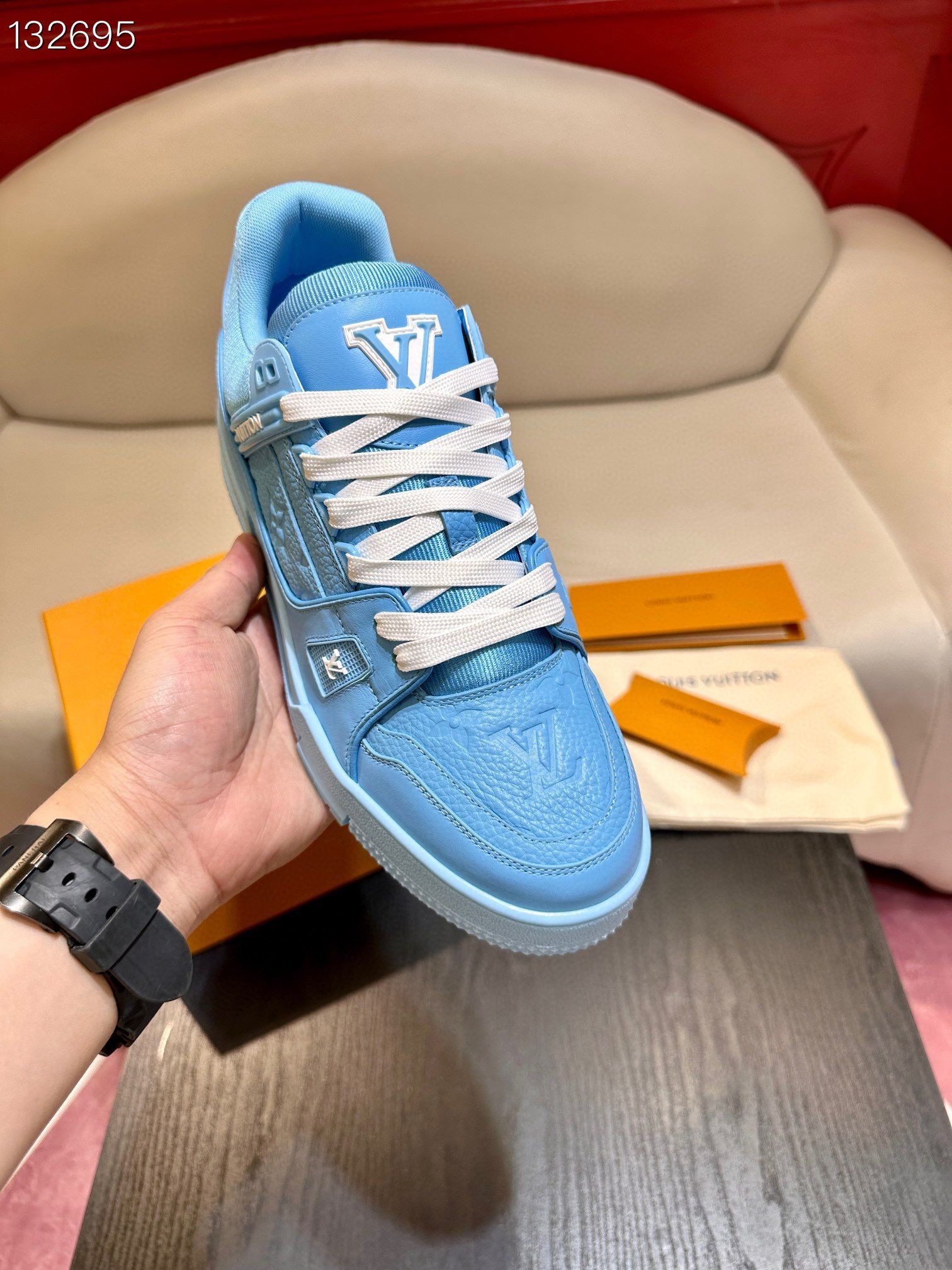 L&V snekaers L0000089