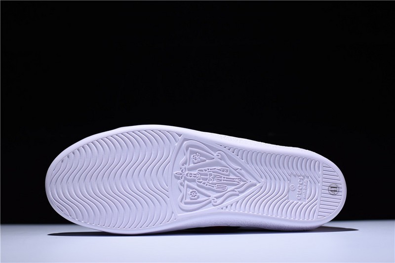 G*u*i Ace Embroidered Low-Top Sneaker white with bee