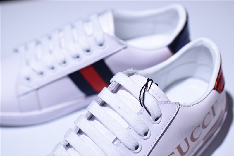 G*u*i ACE EMBROIDERED LOW-TOP SNEAKER WITH LOGO