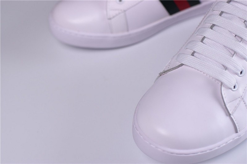 G*u*i ACE EMBROIDERED LOW-TOP SNEAKER WITH GG LOGO