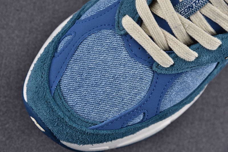 NEW BALANCE 992 NB000012