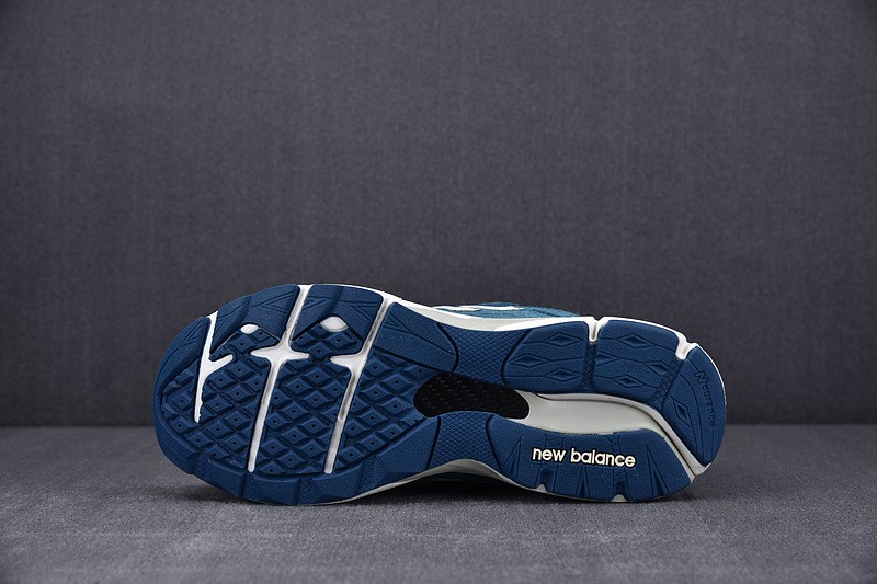 NEW BALANCE 992 NB000012