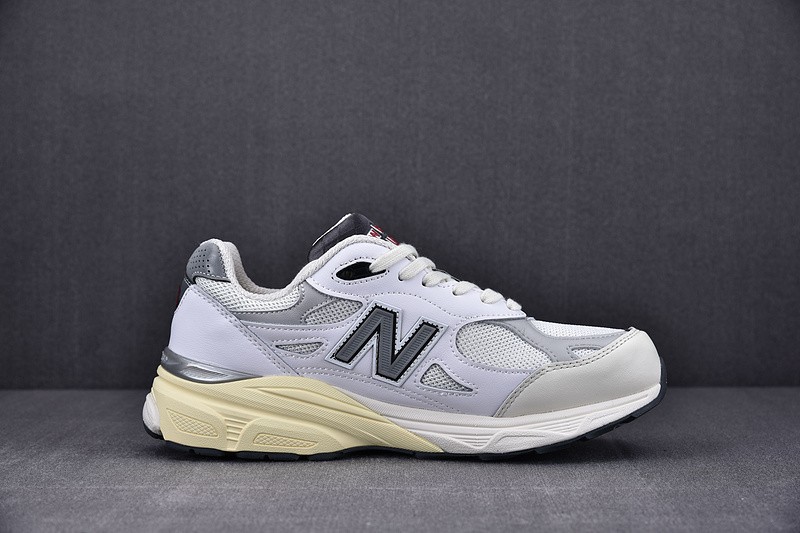 NEW BALANCE 992 NB000009