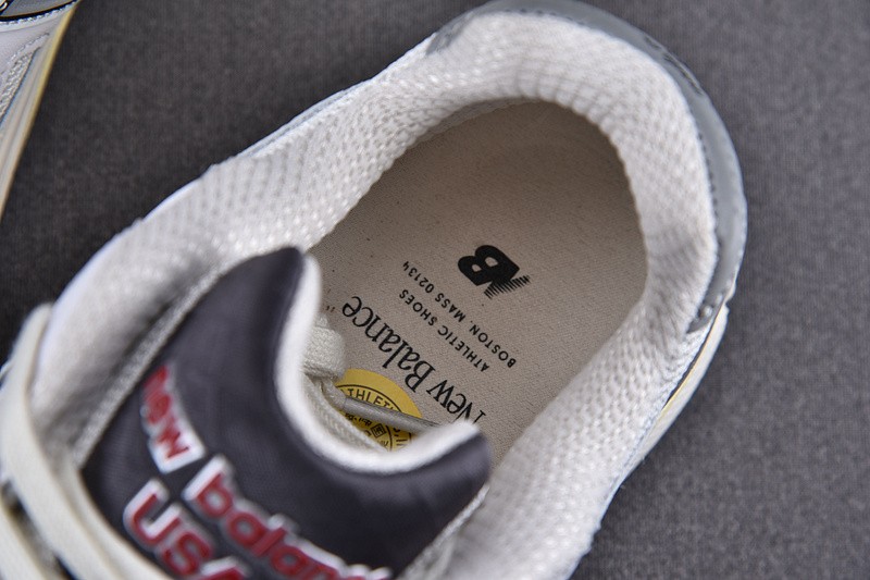 NEW BALANCE 992 NB000009