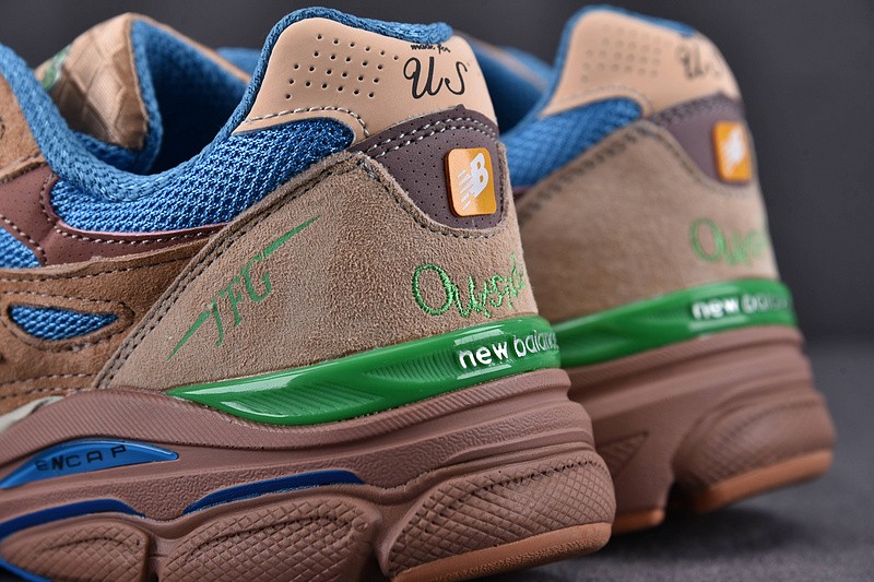 NEW BALANCE 992 NB000010