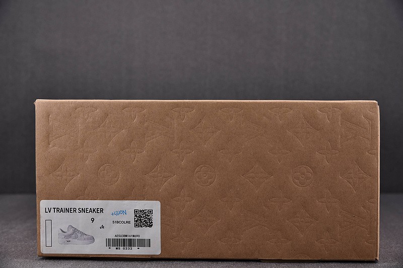 NIKE LOW AIR FORCE 1 X LV grey WHITE