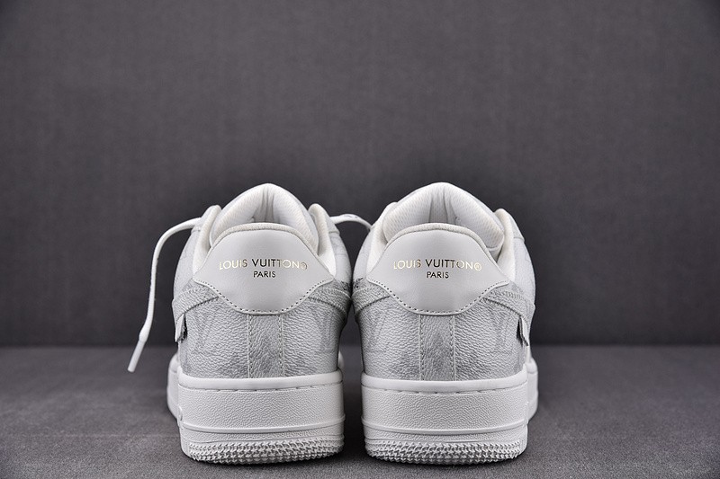 NIKE LOW AIR FORCE 1 X LV grey WHITE