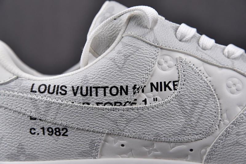 NIKE LOW AIR FORCE 1 X LV grey WHITE
