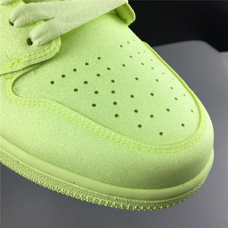 Air Jordan 1 Retro High Barely Volt  AH7389-700