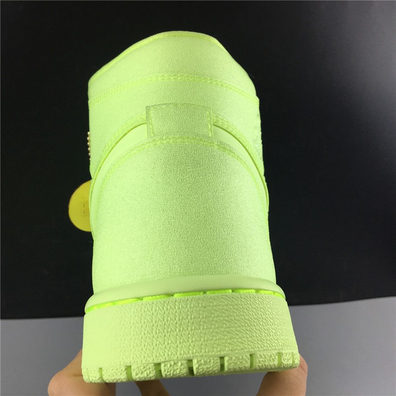 Air Jordan 1 Retro High Barely Volt  AH7389-700