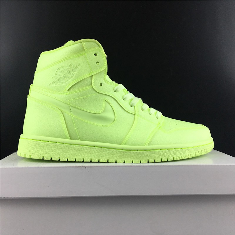 Air Jordan 1 Retro High Barely Volt  AH7389-700
