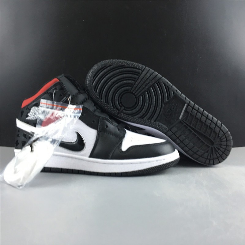 Air Jordan 1 Mid Quai 54 CJ9219-001