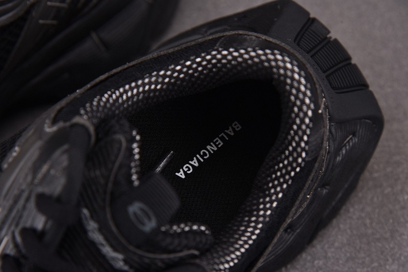 SNEAKER TRACK 4000218