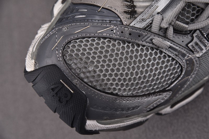 SNEAKER STAPLER 7000011