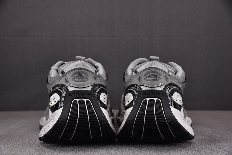 SNEAKER STAPLER 7000011