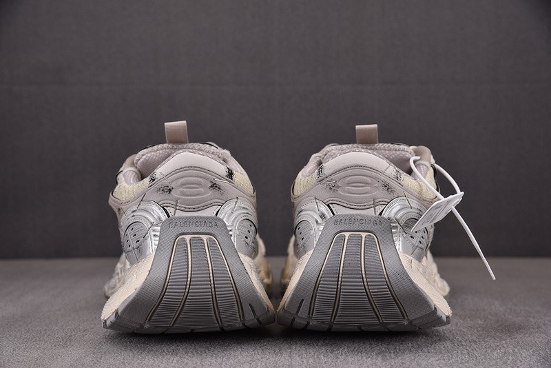 SNEAKER STAPLER 7000010