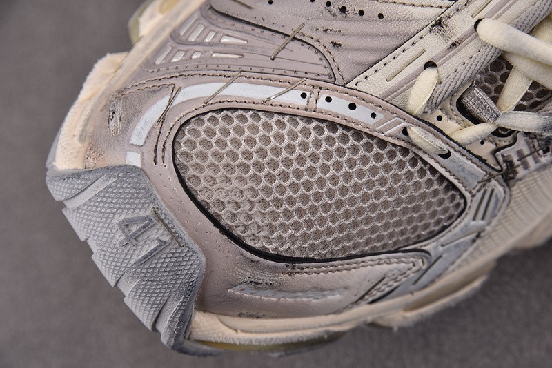 SNEAKER STAPLER 7000010