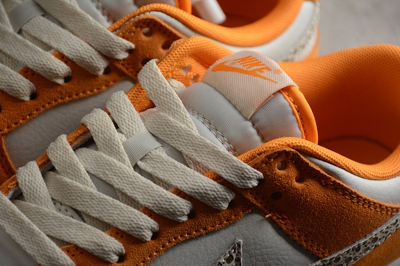 Nike Dunk Low Safari Swoosh Kumquat DR0156-800