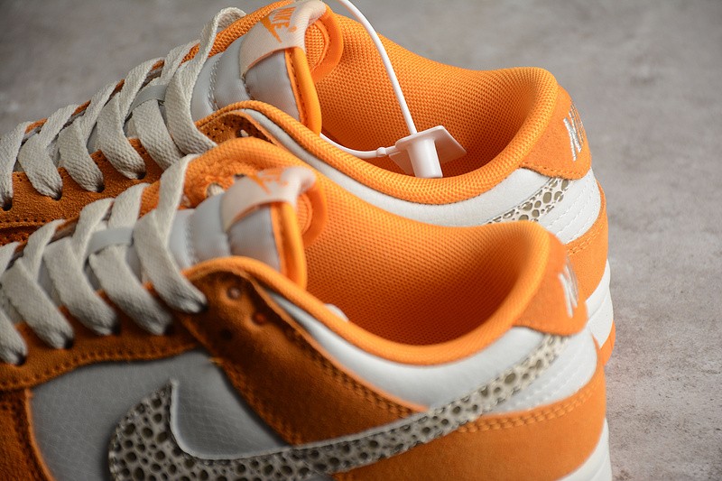 Nike Dunk Low Safari Swoosh Kumquat DR0156-800