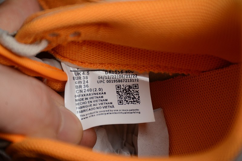 Nike Dunk Low Safari Swoosh Kumquat DR0156-800