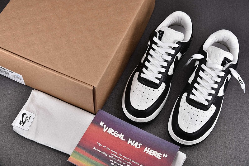 NIKE LOW AIR FORCE 1 X black white