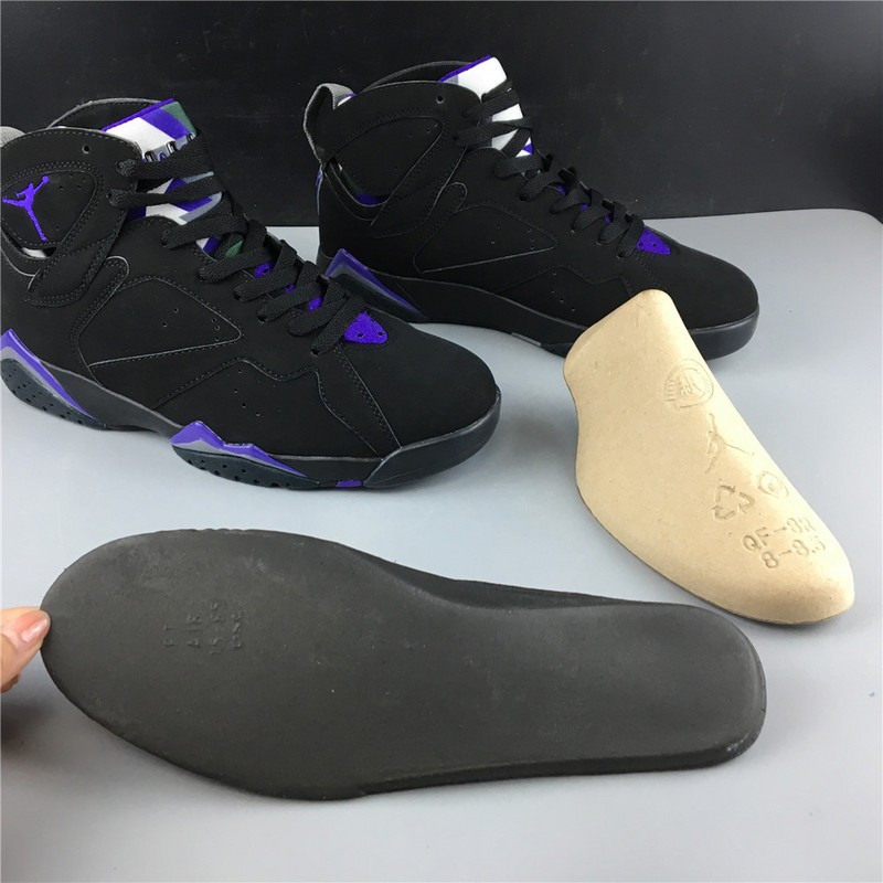 Air Jordan 7 Ray Allen Bucks 304775-053