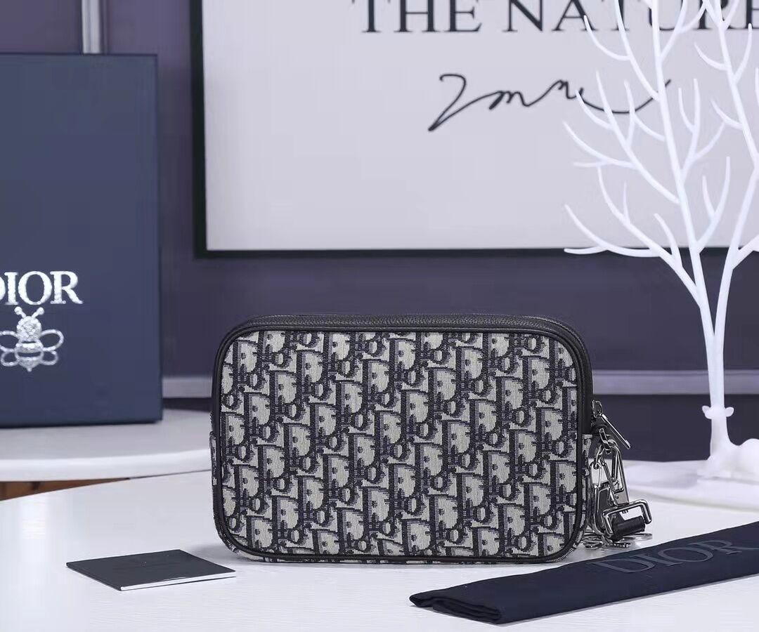 D*0r BAG13