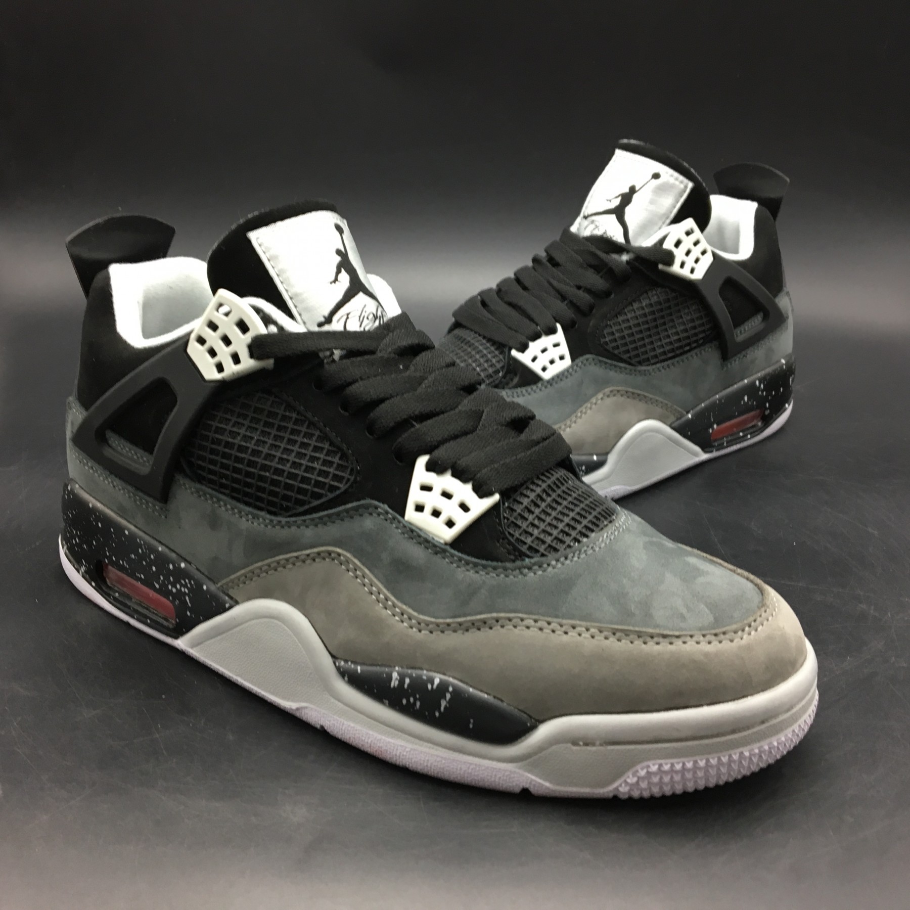 Jordan 4 Retro Fear Pack 626969-030