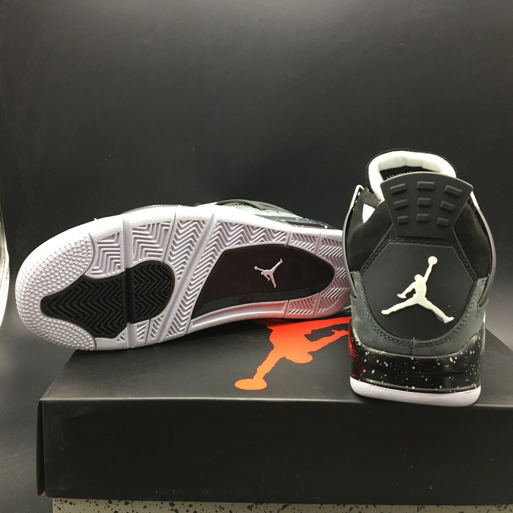 Jordan 4 Retro Fear Pack 626969-030