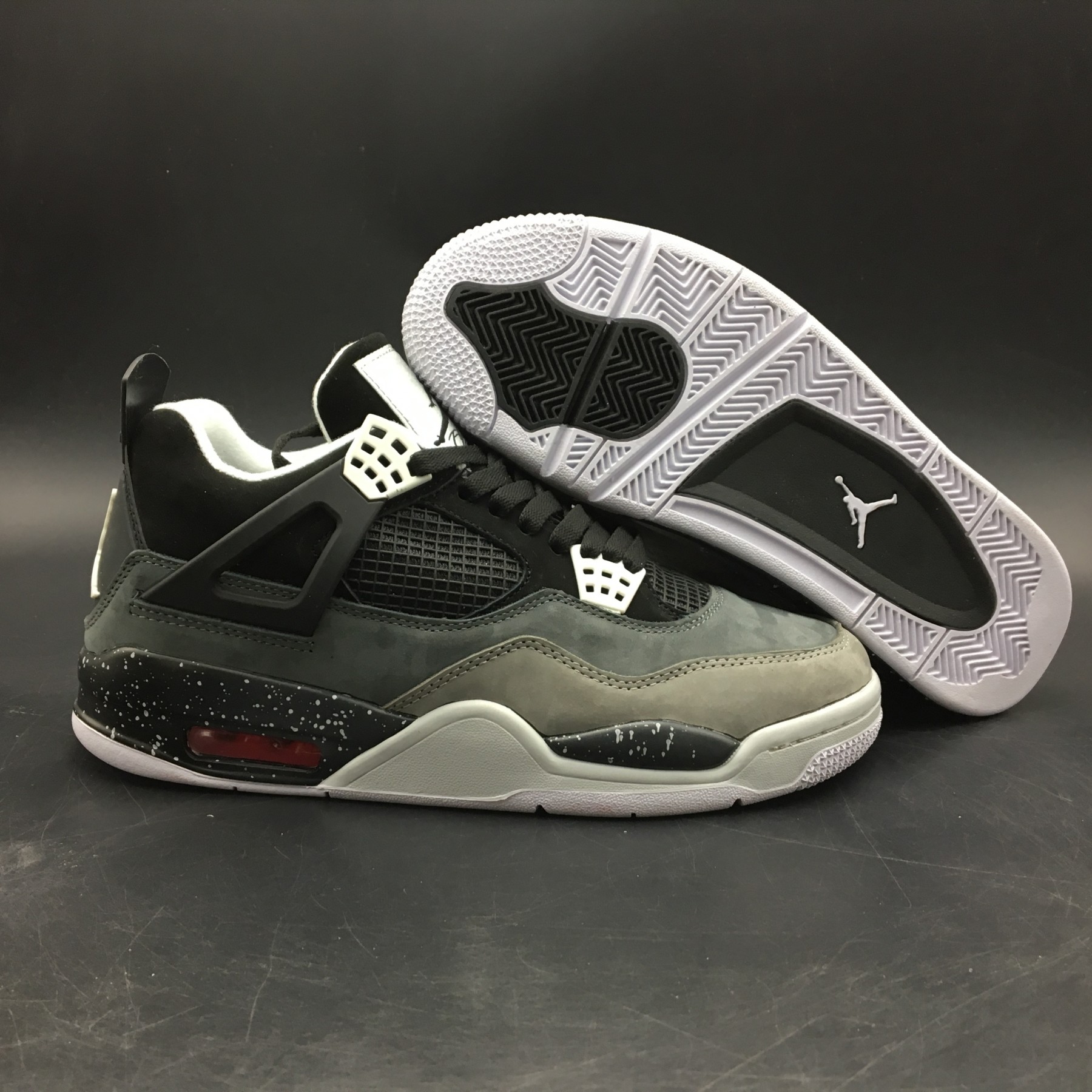 Jordan 4 Retro Fear Pack 626969-030