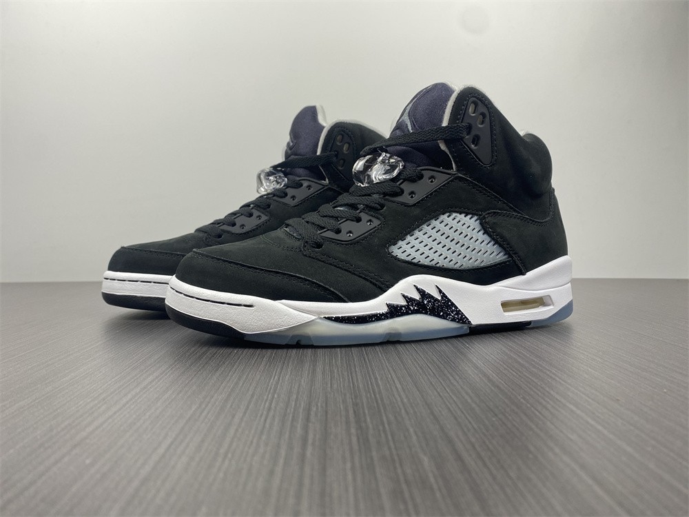 AIR JORDAN 5 RETRO OREO 136027-035