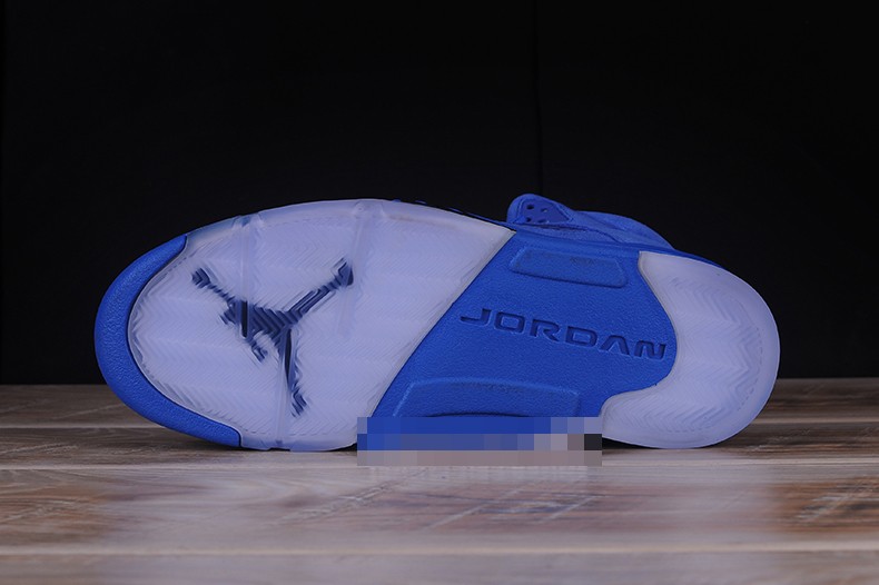 Air Jordan 5 Retro "blue Suede" 136027-401