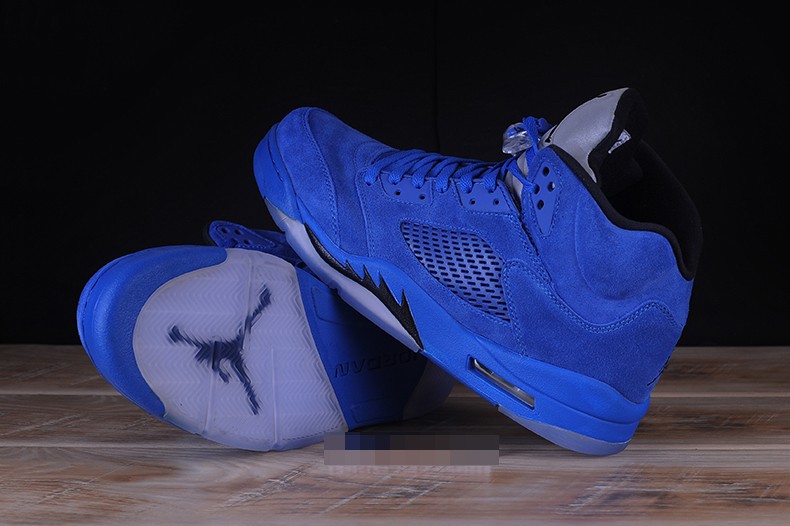 Air Jordan 5 Retro "blue Suede" 136027-401