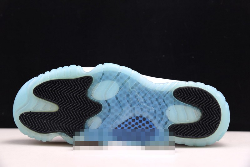 Air Jordan 11 "Legend Blue“ 378037-117