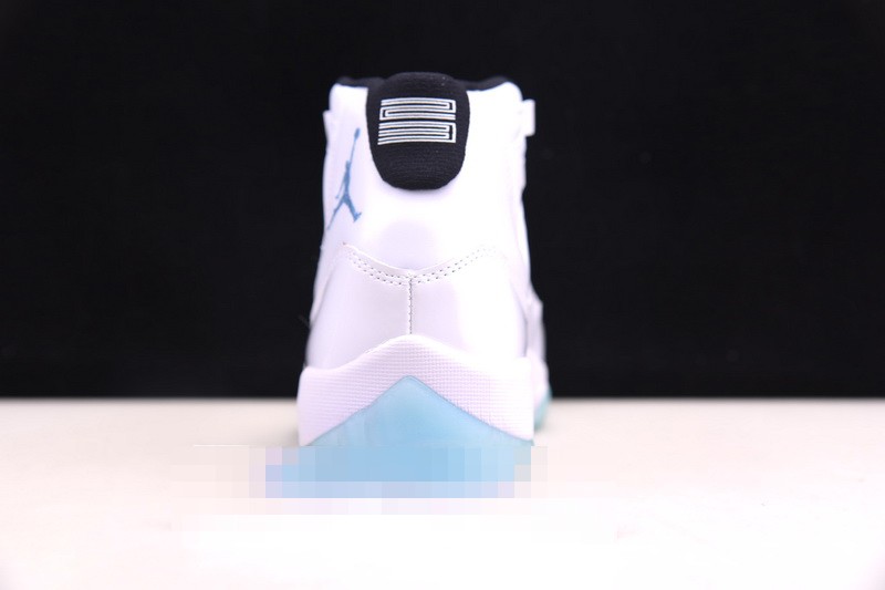 Air Jordan 11 "Legend Blue“ 378037-117